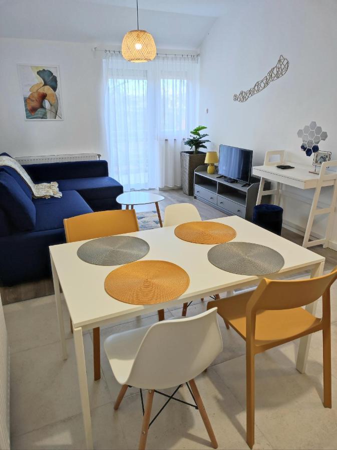 Arnyas Apartmanhaz Балатонлелле Экстерьер фото